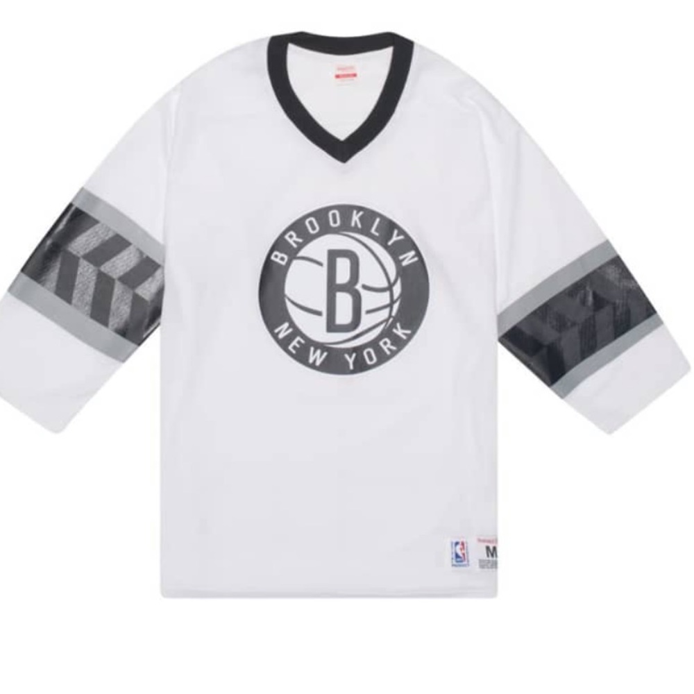 MITCHELL & NESS BROOKLYN NBA PICKUP GAME  Xsmall